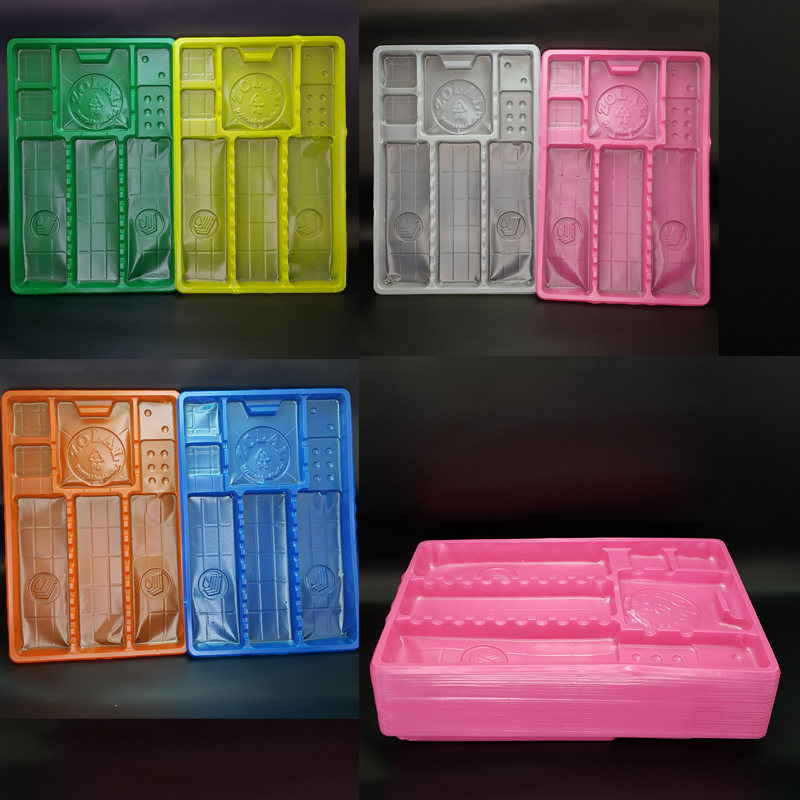 سینی پلاستیکی یکبار مصرف سفید زلال