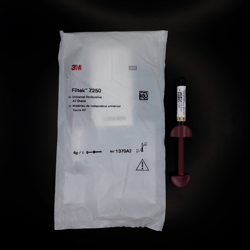 کامپوزیت میکروهیبرید Z250 - 2